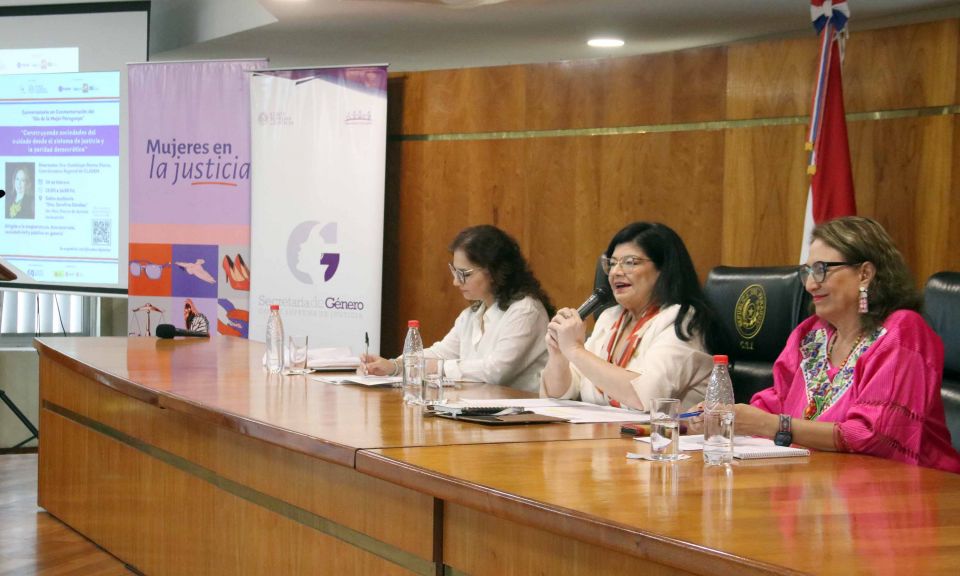 Imagen de Realizaron conversatorio en conmemoración del “Día de la Mujer Paraguaya”